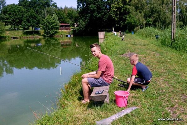 12-rodzinne-zawody-karpiowe09-20169F687290-8089-189F-A799-E6F2D661E742.jpg